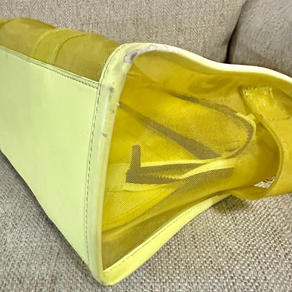 Marc Jacobs Mesh Yellow/Lime Green Tote Bag - Picture 6 of 7